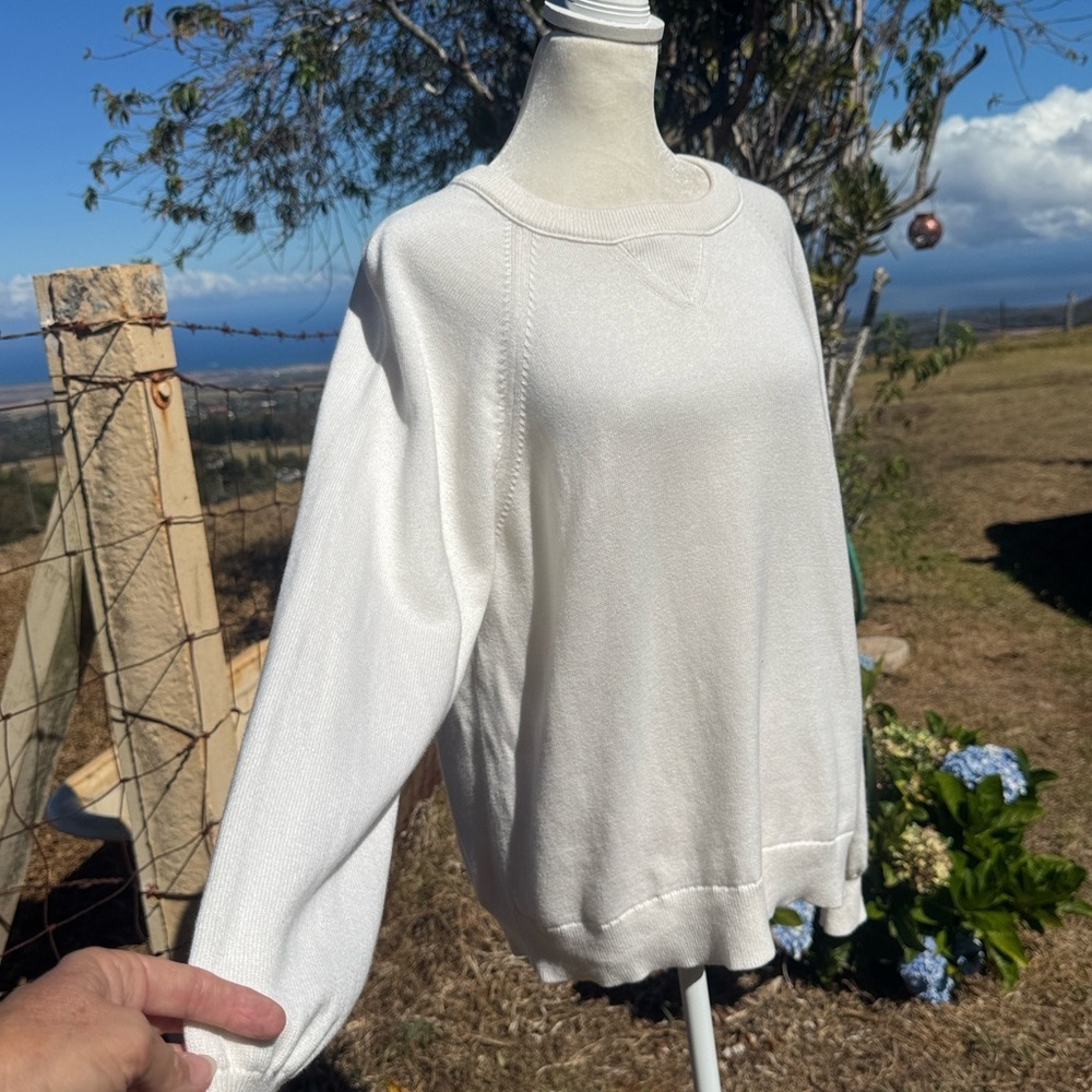 J Crew White Neutral Crew neck Cotton Cashmere Sweater Preppy Classic Medium - Picture 4 of 8
